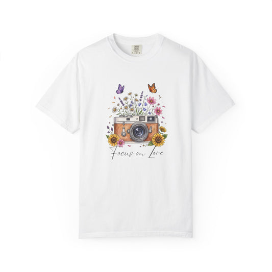 Focus on Love Shirt | Floral Camera Photography Tee