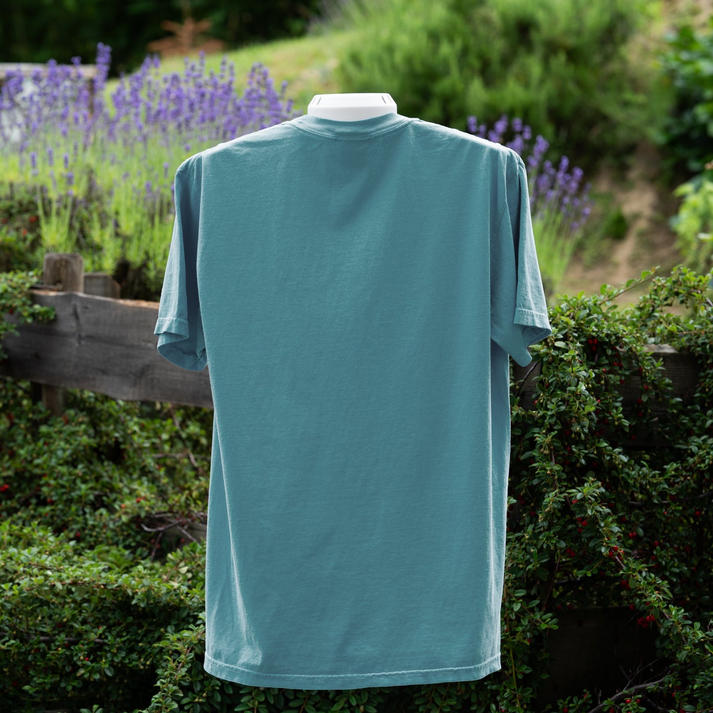 Good Shoots Help T-Shirt | Minimal Photography Tee